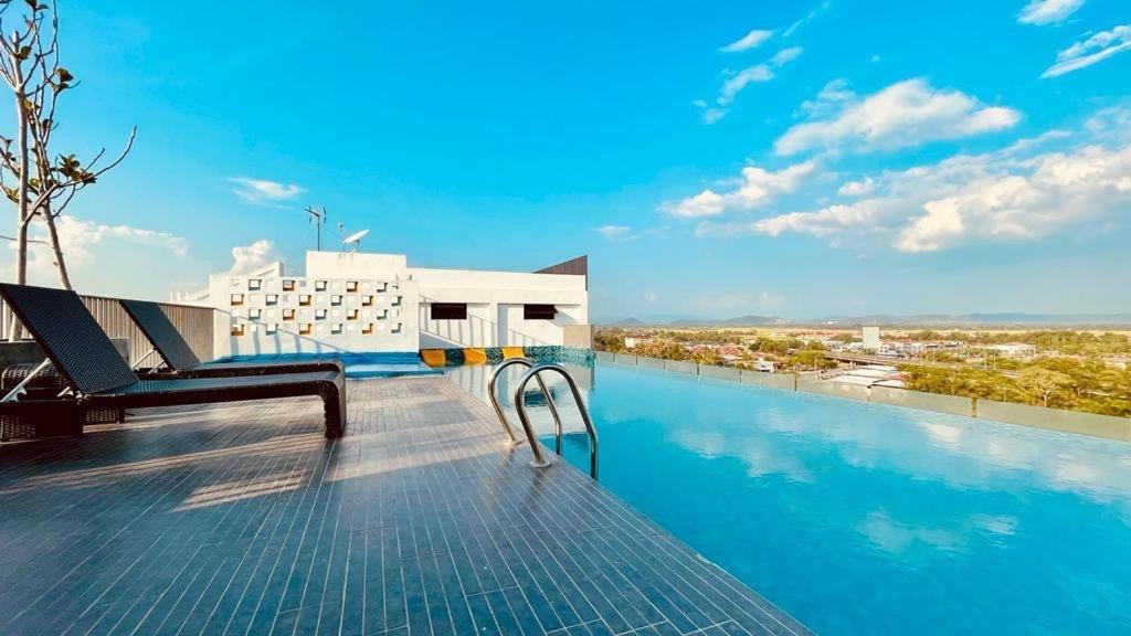 Imperio Professional Suites @ Fd Homestay Alor Setar Zewnętrze zdjęcie